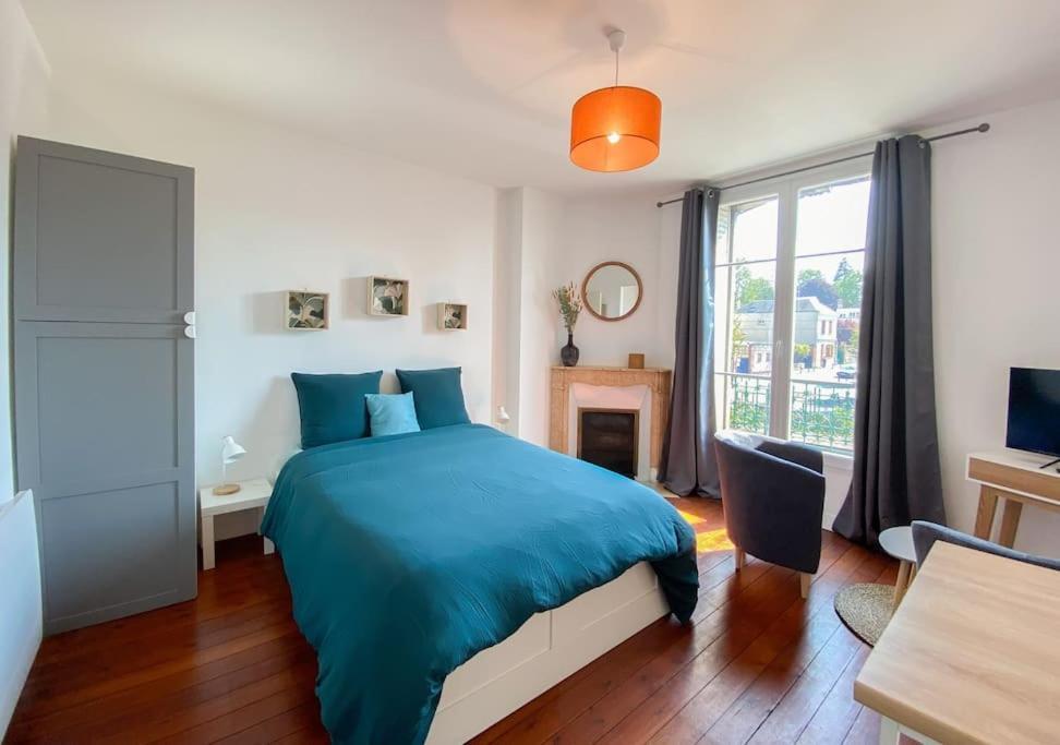 Unique Et Elegant, Gare Hyper Centre Wifi Apartment Вернон Екстериор снимка